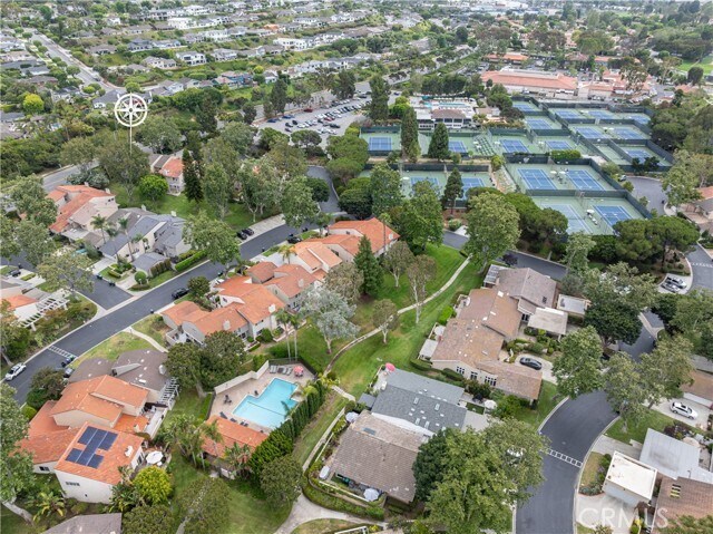 Building Photo - 520 Laver Way
