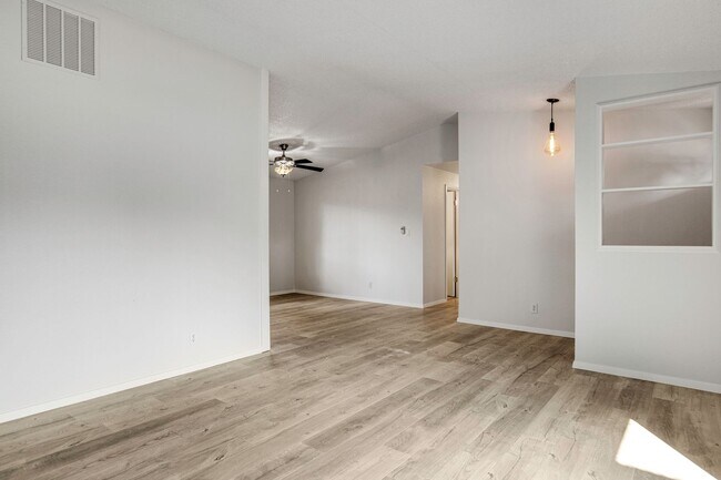 Building Photo - 11030 W Musket St