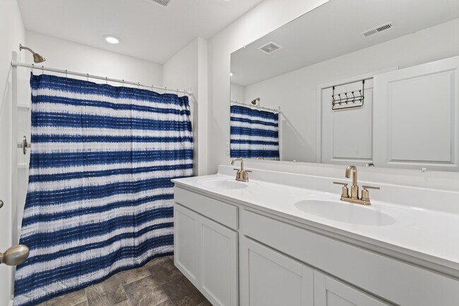 Building Photo - 136 S Blissful Mdws Dr