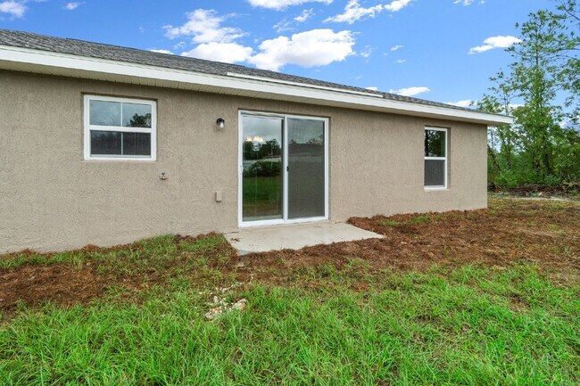 Building Photo - Beautiful Brand new 3 Bd/2 bath Home in Ma...