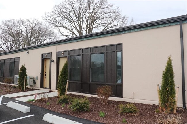 Building Photo - 20 Marblehead Ave