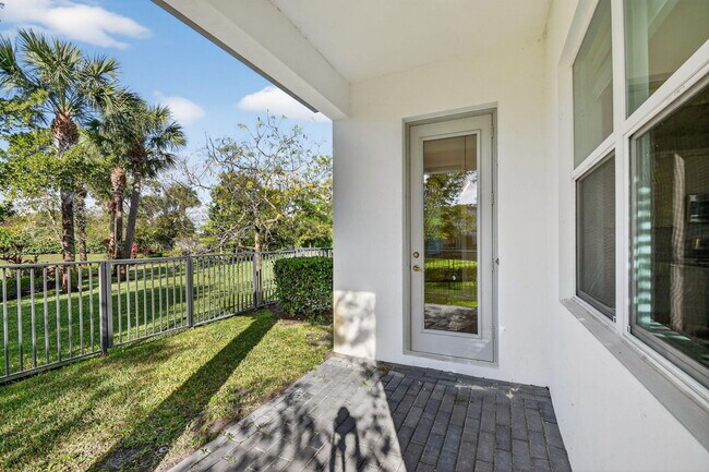 Building Photo - 4839 Navali Dr