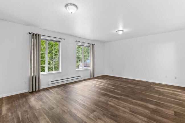 Building Photo - Luxury Loft Apartment- Downtown Canby