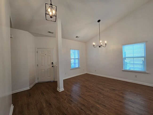 Building Photo - 1760 Musket Trail