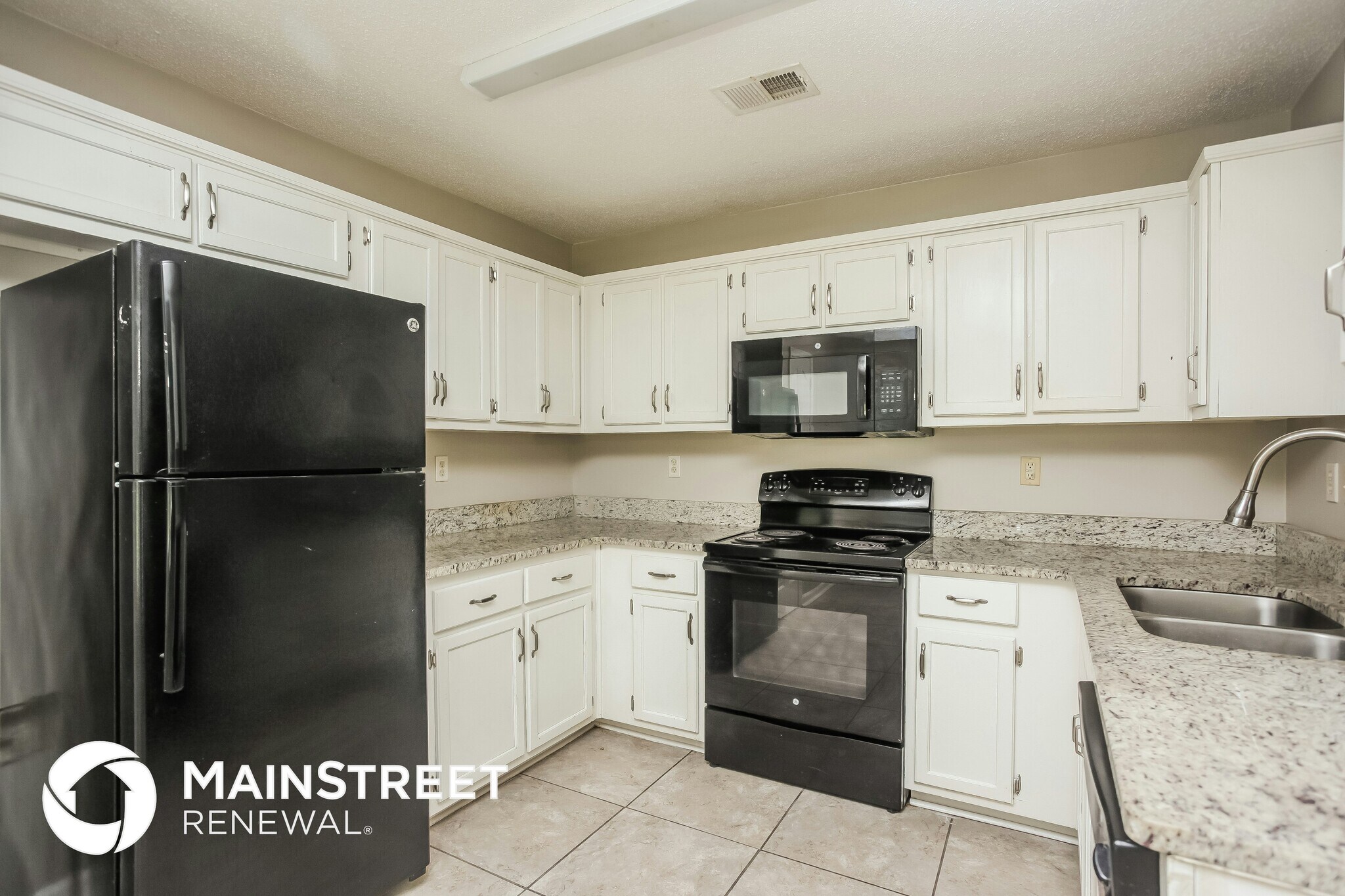 Building Photo - 7387 Lee Ann Dr