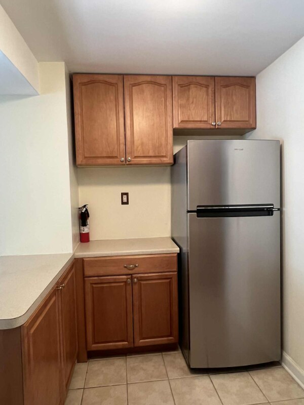 Building Photo - 1801 Clydesdale Pl NW