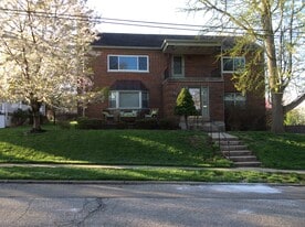 Building Photo - 20 Chalfonte Pl