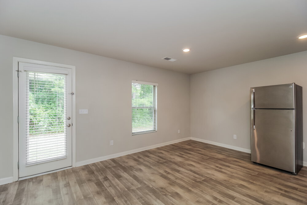 Building Photo - 3019 Chris Cir