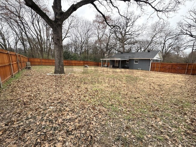 Building Photo - Beautifully updated 1-bedroom, 1-bathroom home!