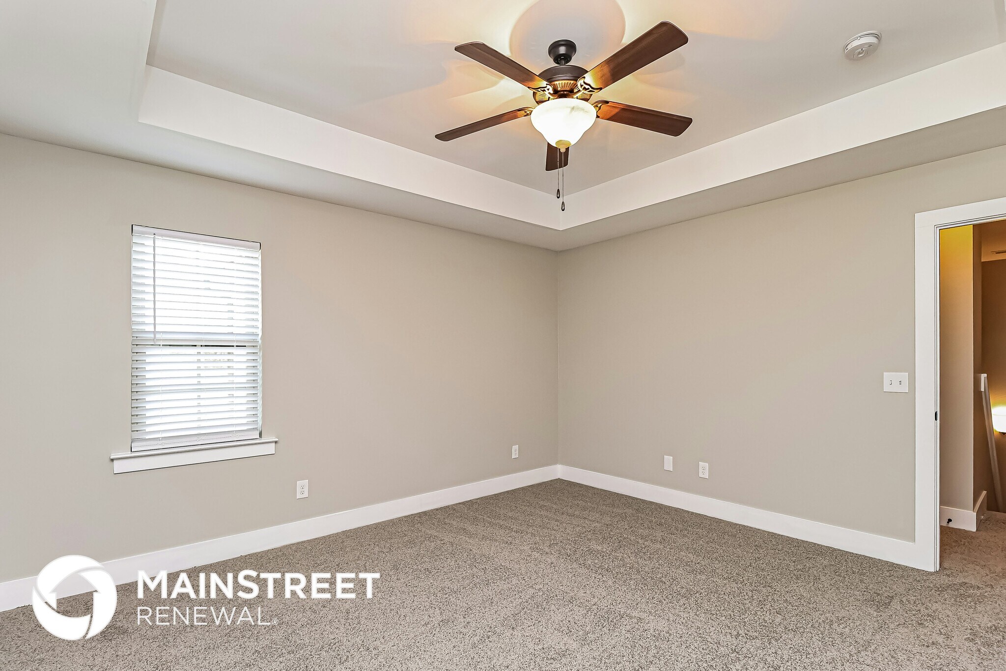 Building Photo - 20450 Castle Ridge Cir