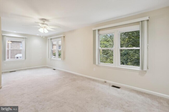 Building Photo - 7561 Heatherton Ln