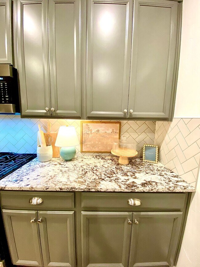 Building Photo - Beautiful 4 Bedroom, 4 Car Garage With RV Parking in Star