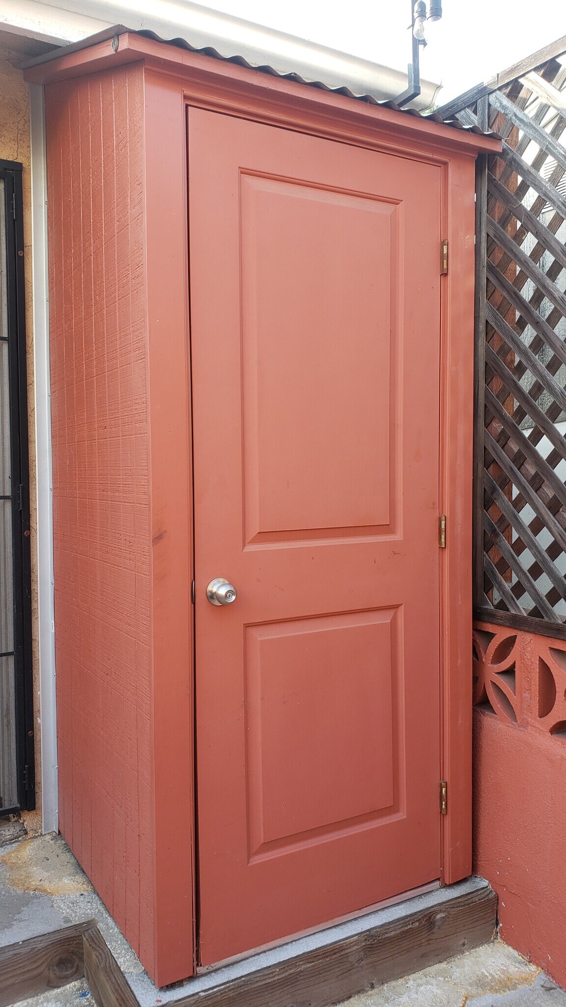 Patio Storage Closet - 4049 Sunset Dr