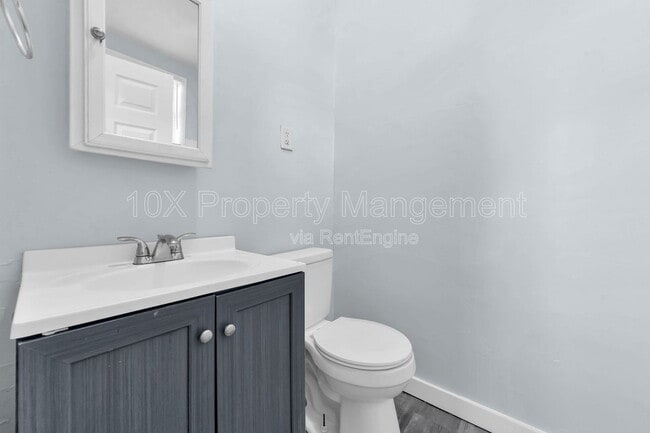 Building Photo - 1803 S 6th St