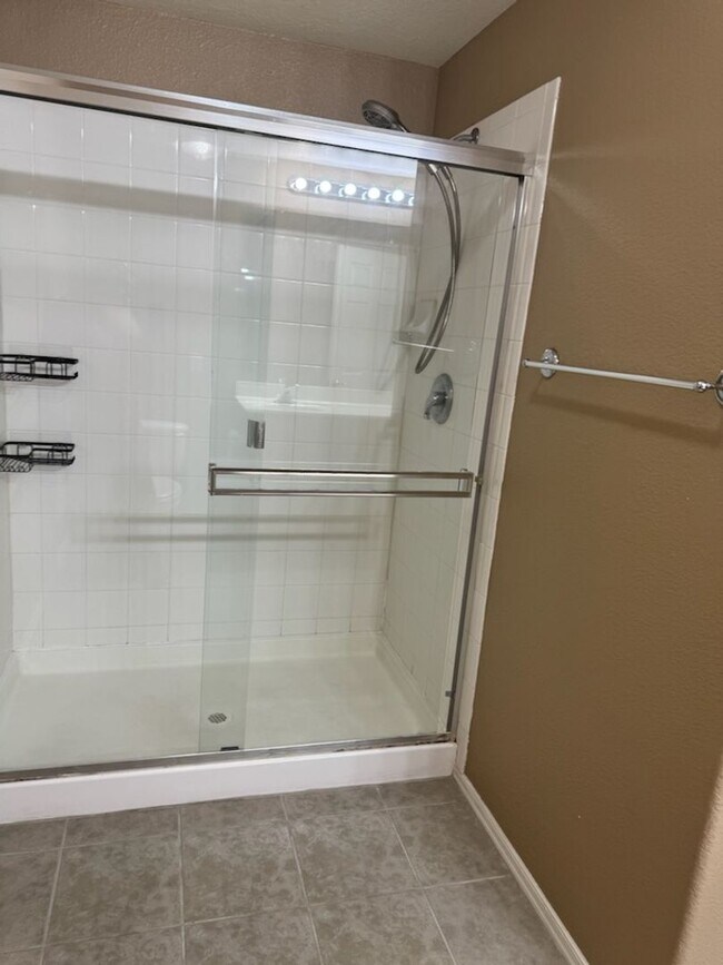 Building Photo - 2 bedroom Mesa Condo rental