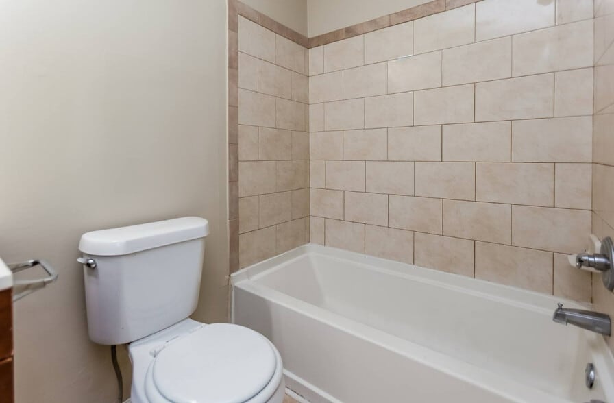 Building Photo - 2468 Newberry Trail