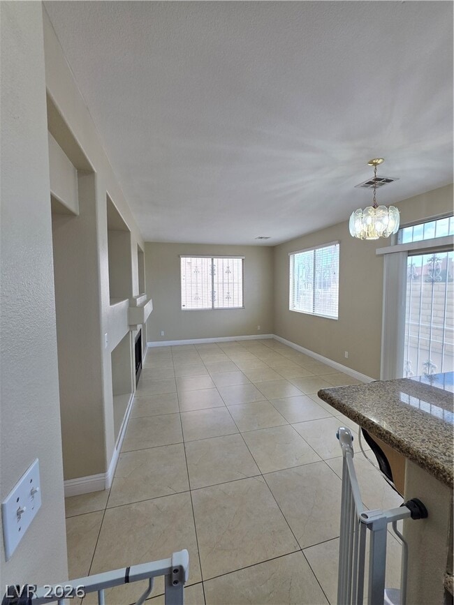 Building Photo - 2524 Silver Shadow Dr
