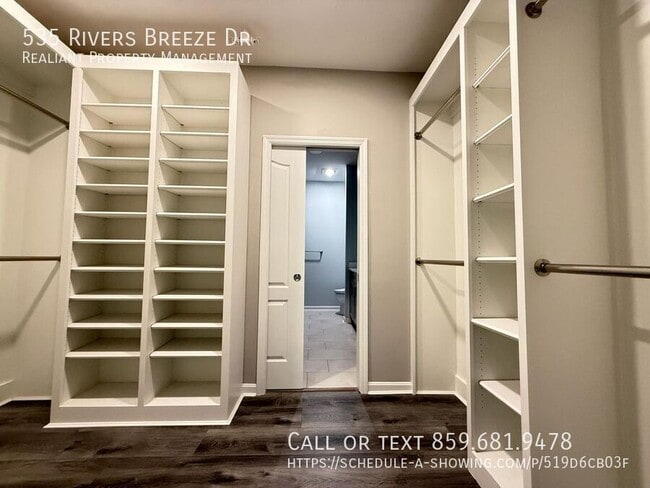 Building Photo - 535 Rivers Breeze Dr