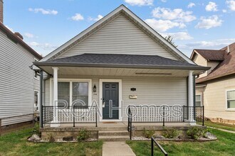 Building Photo - 246 N Belleview Pl