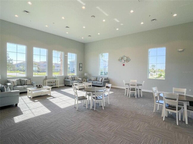 Building Photo - The perfect home waiting for you!