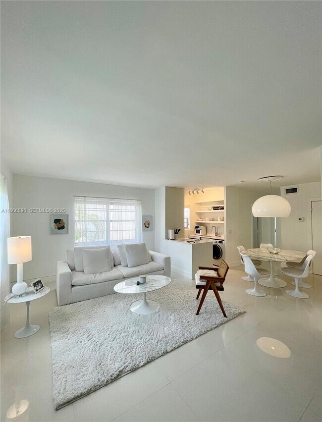 Building Photo - 1604 Drexel Ave