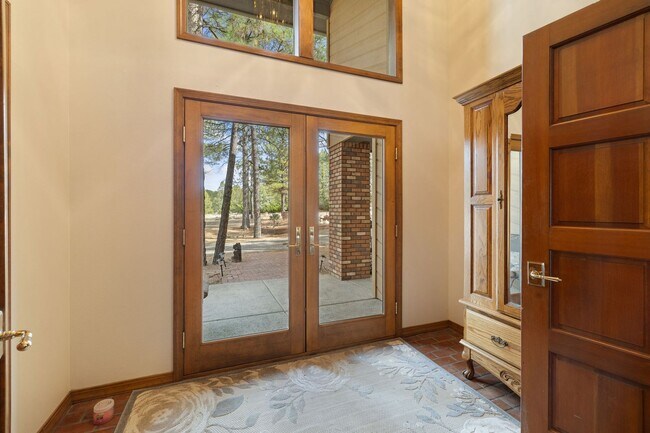 Building Photo - One of the Best Rental Opportunities In All of Flagstaff located in Lakeside Acres