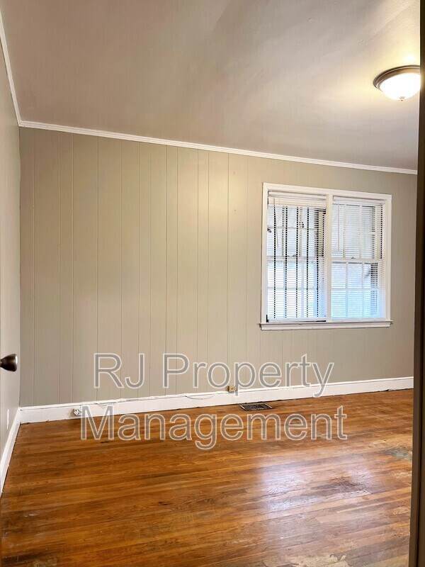 Building Photo - 3268 E Rosita Cir