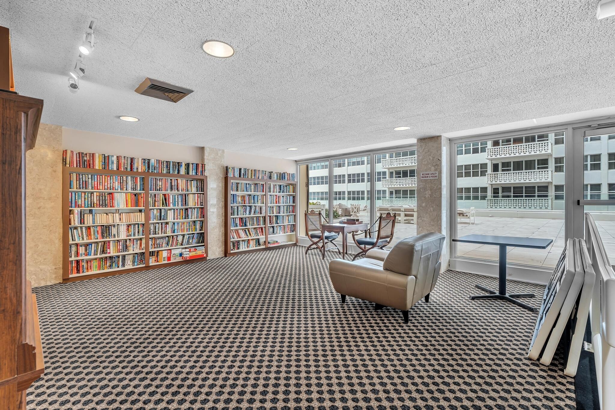 Library - 4020 Galt Ocean Dr