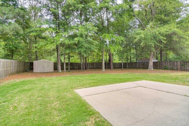 Building Photo - 1242 Watsonia Dr