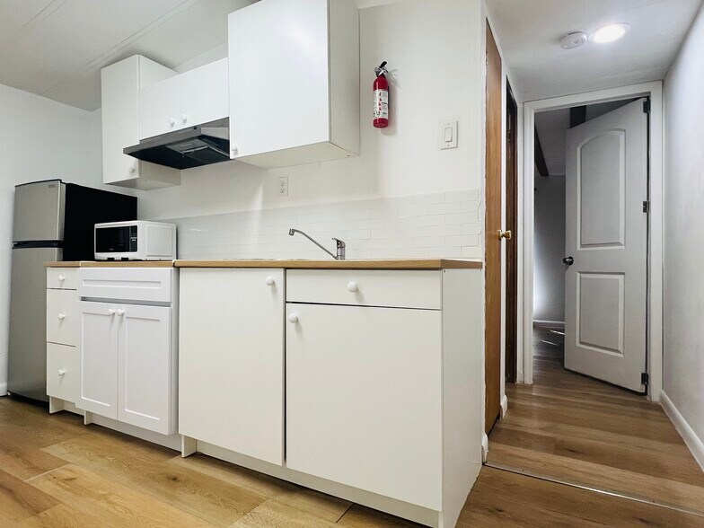 Building Photo - 12581 SW 7th St