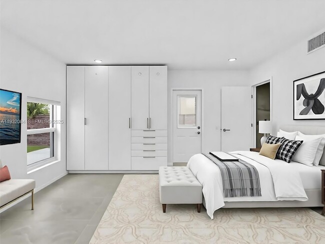 Building Photo - 107 Central Ave