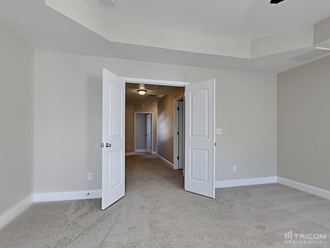 Building Photo - 5146 Summersun Dr