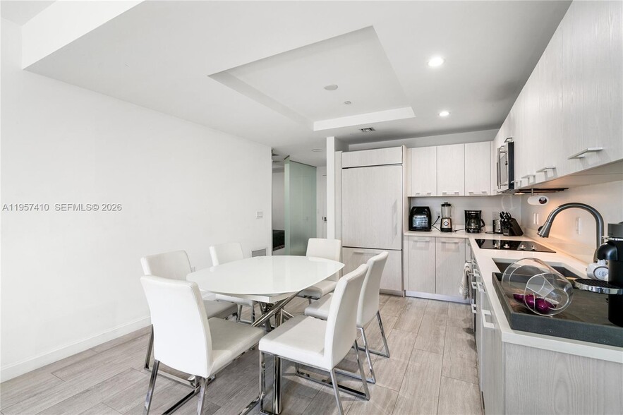 Building Photo - 55 SW 9th St