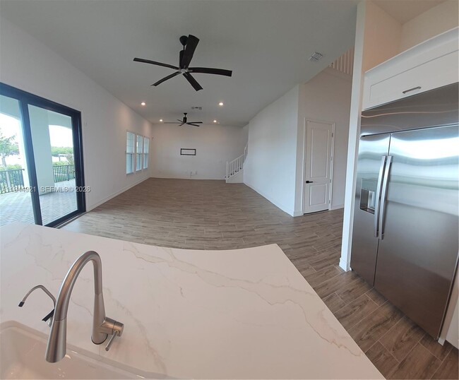 Building Photo - 1112 Seagrape Dr