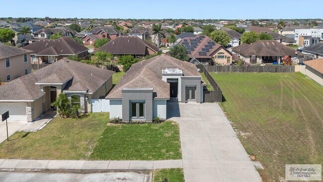 Building Photo - 30 Portofino Blvd