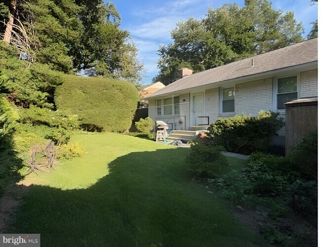 Primary Photo - 3605 Dundee Driveway