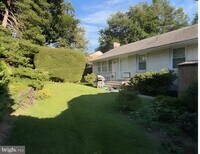 Building Photo - 3605 Dundee Driveway