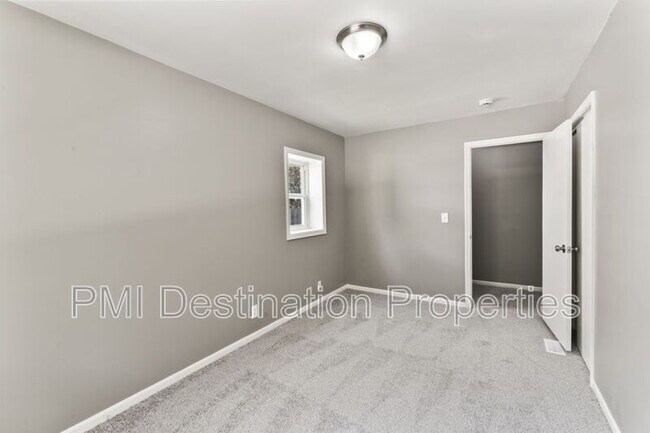 Building Photo - 1103 N Atherton Rd