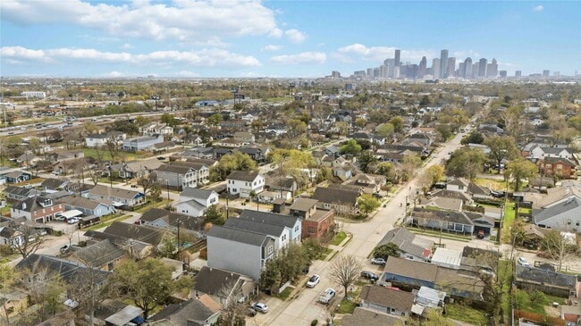 Building Photo - 1006 Enid St