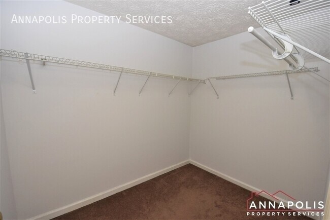 Building Photo - 2455 Warm Spring Way