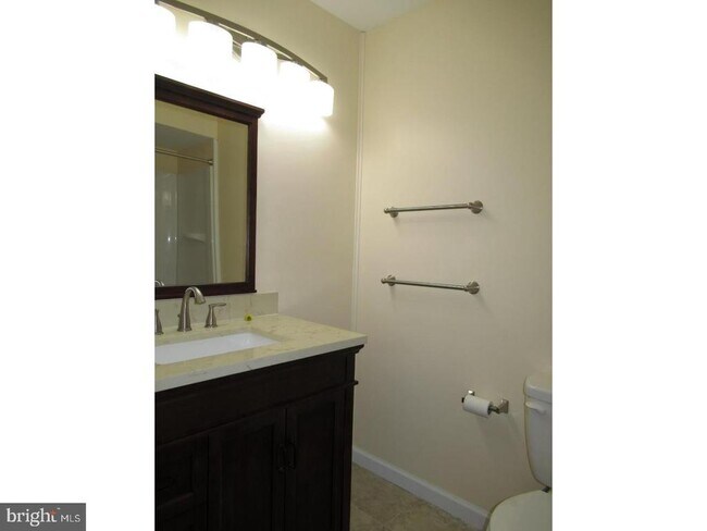 Building Photo - 30 Adele Ct
