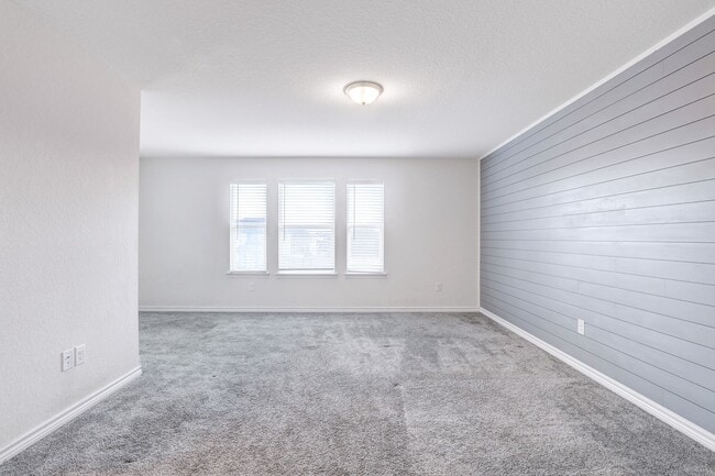 Building Photo - Two-Story Brick Home on a Quiet Cul-de-Sac...