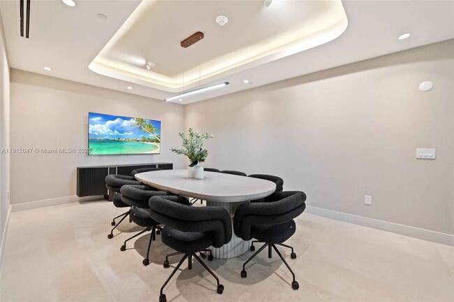 Building Photo - Northeast 24th Street, Miami, FL 33137 - 2 BR 2 BA condo