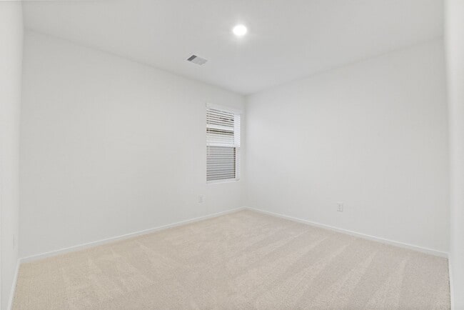 Building Photo - Stylish 4 Bedroom Home in Magnolia Ridge Community