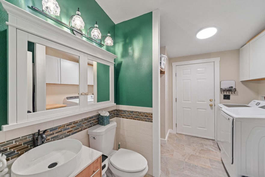 Building Photo - 109 Meghans Way