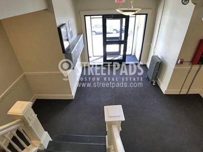 Building Photo - 1 bedroom in Boston MA 02134