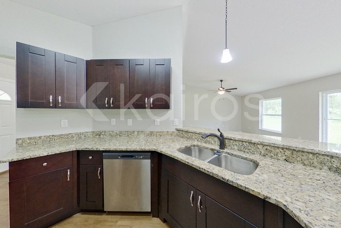 Building Photo - 8239 SW 135th Street Rd