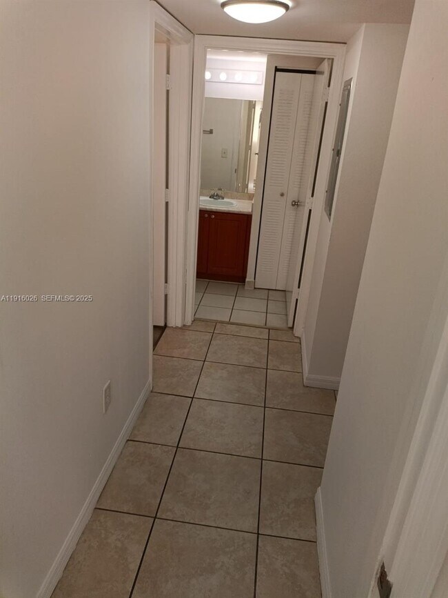 Building Photo - 17602 NW 25th Ave