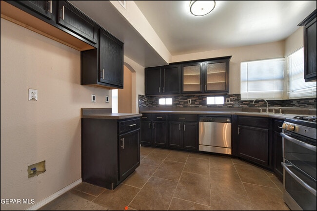 Building Photo - 10397 Carter Scott Pl