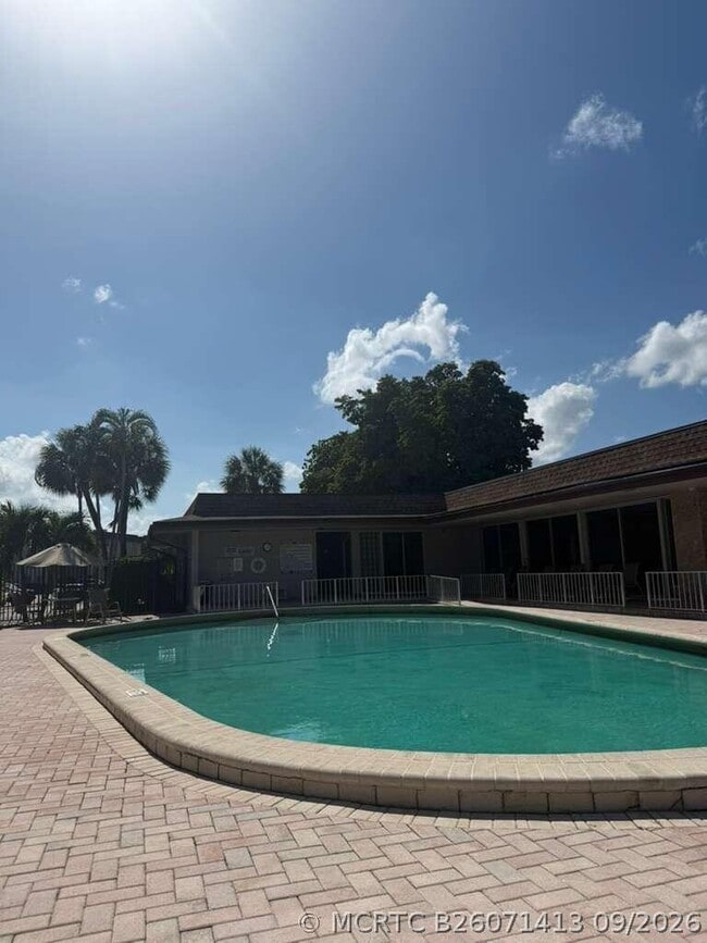 Building Photo - 2510 SW 81st Ave